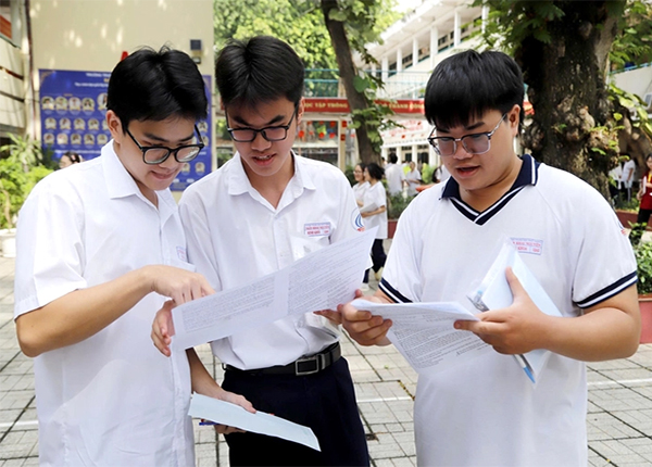Điểm chuẩn tuyển sinh đại học 2026 phân hóa mạnh giữa các nhóm ngành đào tạo