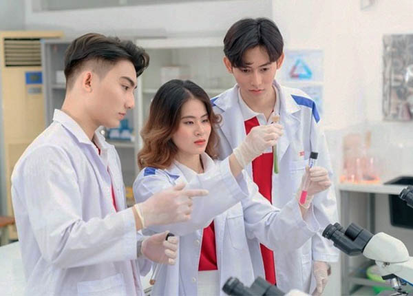 Điểm sàn ngành y dược năm 2026 tăng từ 1 đến 1,5 điểm so với năm 2025