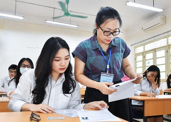 Không có đề minh họa kỳ thi THPT 2026 học sinh cần chuẩn bị những gì?