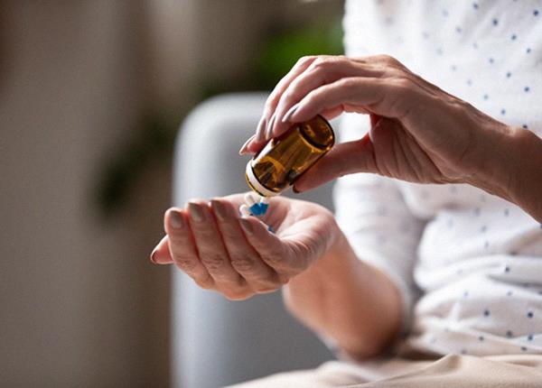 Lưu ý khi sử dụng các thuốc phổ biến điều trị thoái hóa khớp