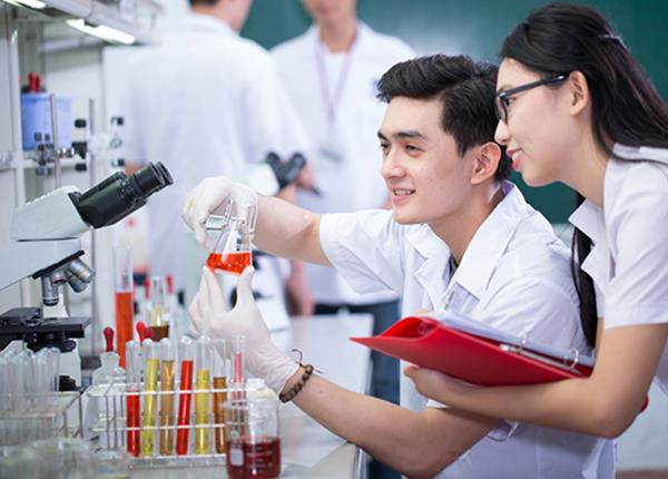 Lý do vì sao nên lựa chọn học ngành Dược tại Trường Cao đẳng Dược Sài Gòn