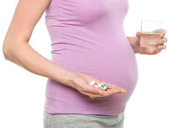 Sử dụng thuốc cho phụ nữ mang thai như thế nào an toàn?