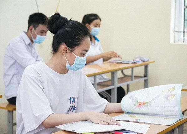 Thí sinh tự do năm 2026 có được dùng học bạ cũ để xét tuyển không?